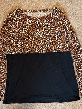 Lilly Pulitzer Finn Chocolate Onyx Leopard Longsleeve Top